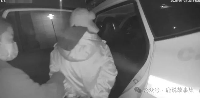 一家政阿姨刚上岗就称病辞职连工资都没要几天后雇主就傻眼了(图3)
