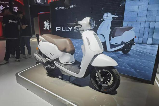 9880元的蓝牌踏板光阳FILLY50(图6)