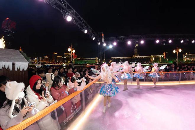 “跨年飘雪津湾夜”：天津首现“北欧小镇风”开启冰雪跨年新体验(图3)