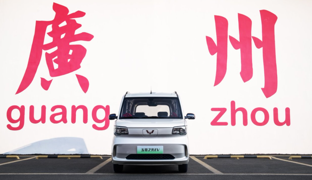 世界上最重要的车焕新起售价478万可运货可摆摊可钓鱼出厂预留拓展空间(图5)