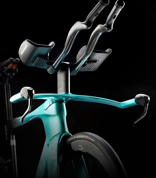 世巡赛再无圈刹！Bianchi全新碟刹计时车AquilaRC登场(图5)