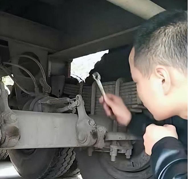 货车司机被盯上刹车线被剪险丧命作案手法曝光老乡惨遭牵连(图3)