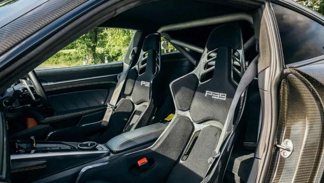 RMLGTHypercar：合法上路的907匹911TurboS极限压榨(图20)