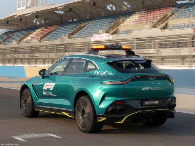 超能打的阿斯顿·马丁DBX707来一台试试？(图3)