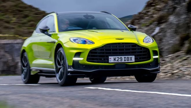 超能打的阿斯顿·马丁DBX707来一台试试？(图12)