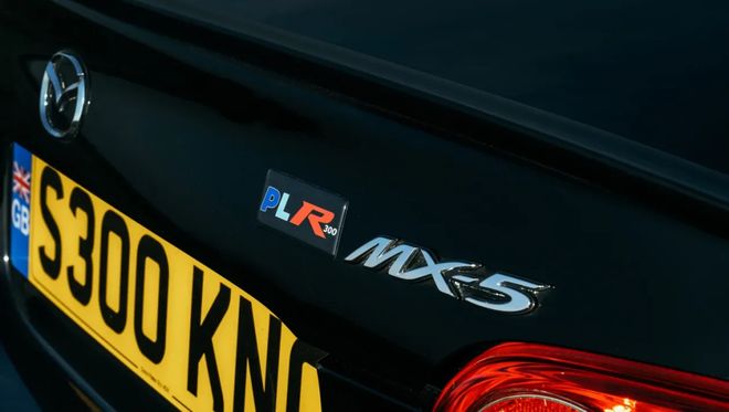 MX-5配红头K24马自达也有了8200转红线VTEC爆裂音(图8)