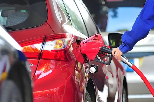 连连起火电车在高端市场算是完了因为他们更惜命！(图2)