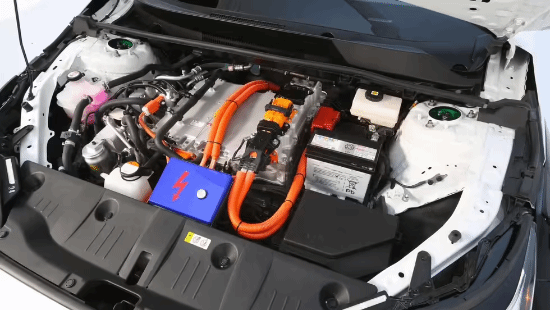 丰田官宣纯电赛道怪兽：全新概念车亮相超400马力(图1)