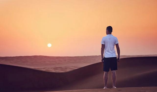 一个人越来越强大的迹象：停止索要情绪价值(图3)