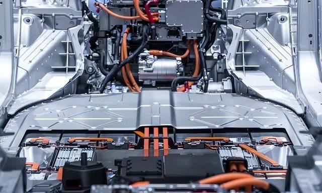 欧洲喊电动车污染却定2035年禁售油车言行不一引争议(图4)