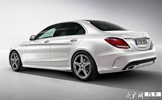 2014款新奔驰C级AMG版本图片曝光(图2)