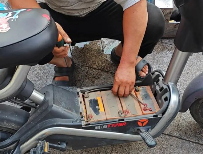 新国标车跑不远能换大容量电池吗？行内人：满足4个条件直接换(图5)