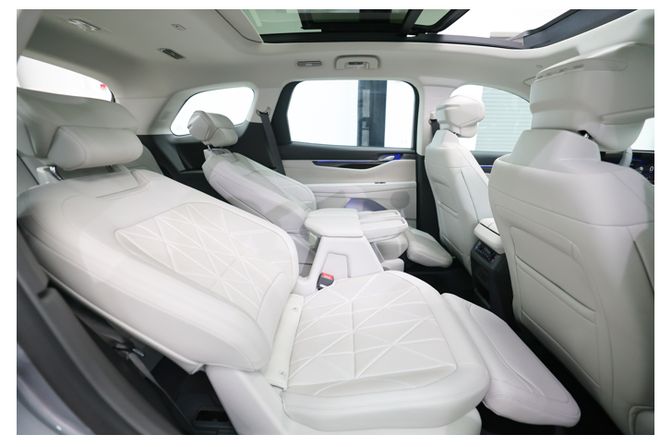 新增百万豪车级真皮座椅配置全面升级26款福特锐界L亮相(图5)