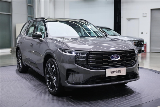 二排头等舱中配起即享方向盘加热及二排座椅加热2026款福特锐界L豪华再升级(图8)