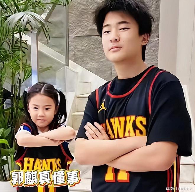 王楠没想到她偏心养大、不让打乒乓球的儿子如今成全家的骄傲(图14)