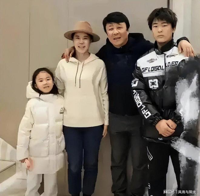 王楠没想到她偏心养大、不让打乒乓球的儿子如今成全家的骄傲(图15)