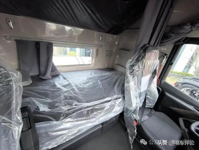 重汽豪沃KS“大战”东风天龙KH！2026谁最当红？(图2)