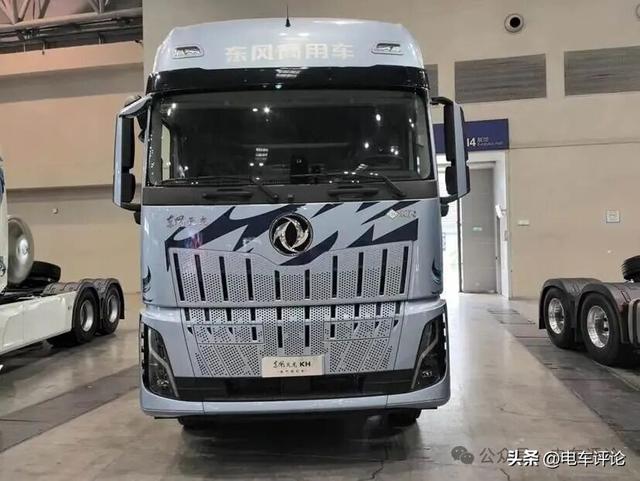 重汽豪沃KS“大战”东风天龙KH！2026谁最当红？(图10)