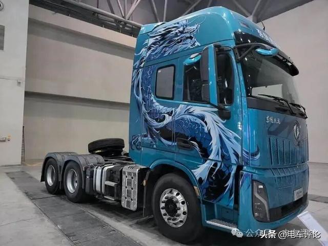 重汽豪沃KS“大战”东风天龙KH！2026谁最当红？(图14)