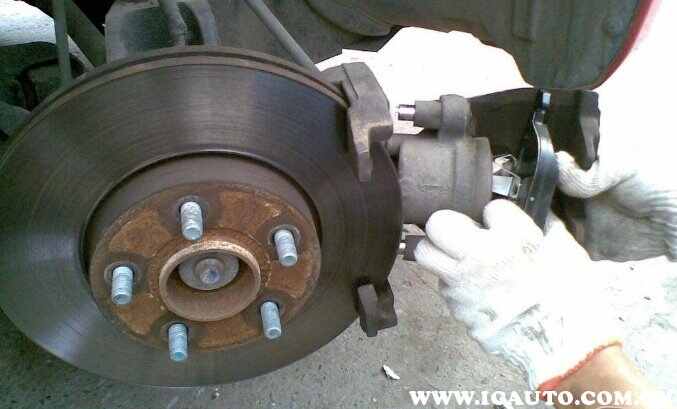 刹车片怎么更换(图2)