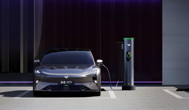 AI汽车搭载艾为智能表面方案上市(图2)